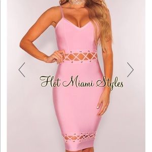 Hot Miami Styles Bandage Lace Up Dress Size: Large